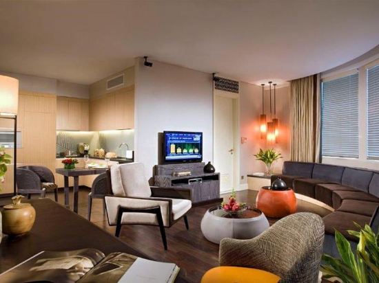 Фото Ascott Raffles Place Singapore