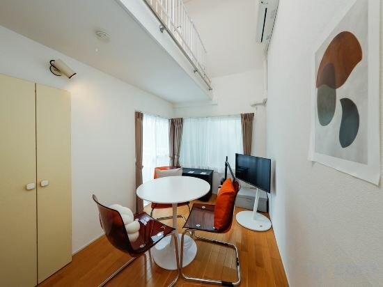 Фото Yoyogi House