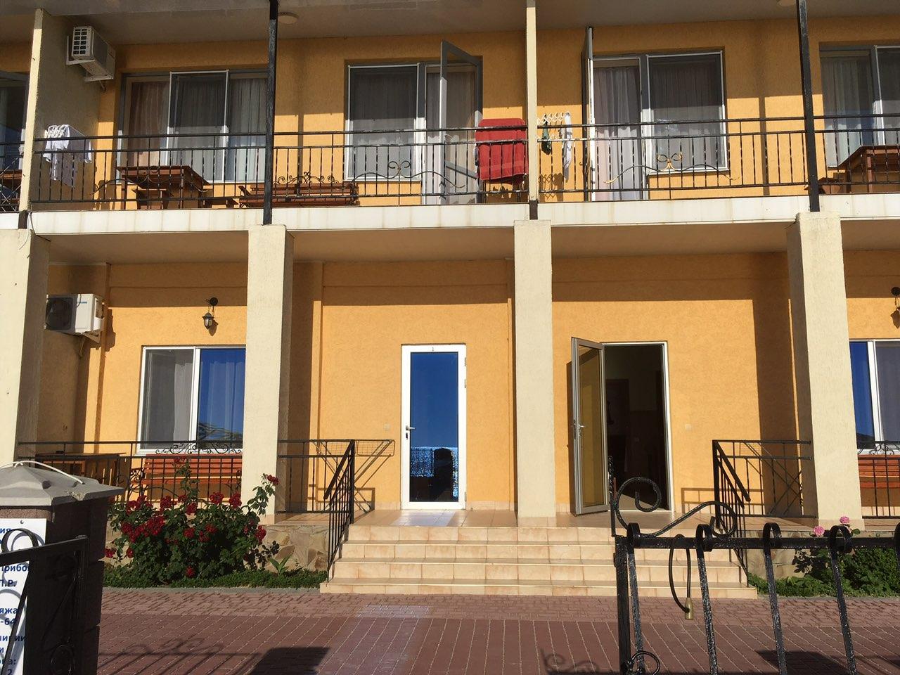 Фото отеля 3