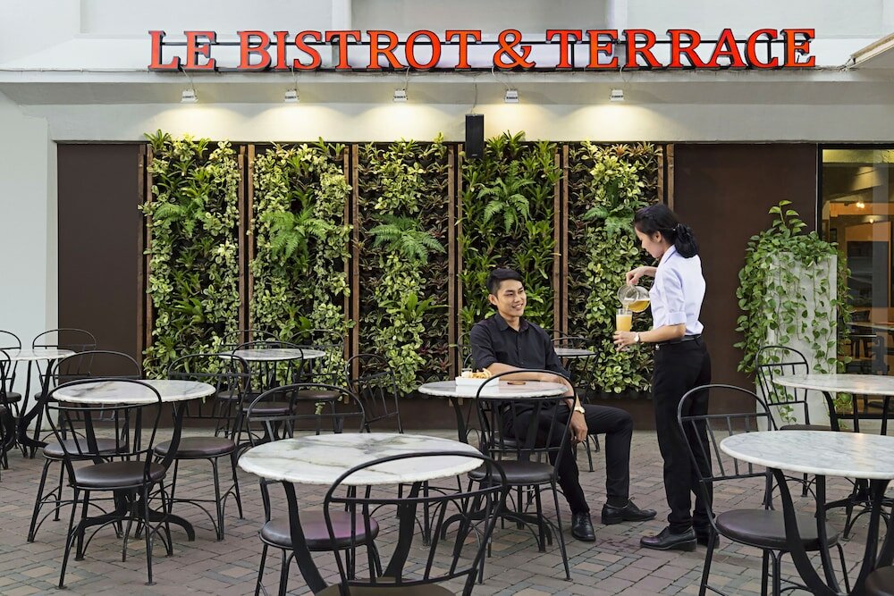 Фото Movenpick Suriwongse Hotel Chiang Mai