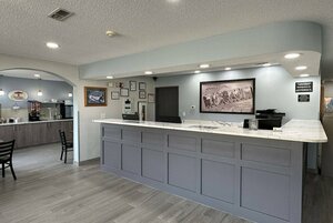 Гостиница Super 8 by Wyndham Green Bay I-43 Bus. Park