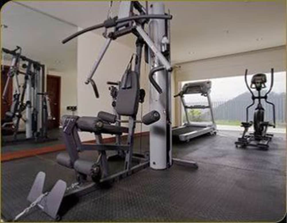 Фото Hotel Stubel Suites and Cafe