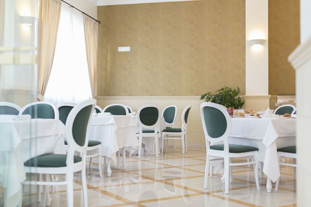 Фото Hotel Cavaliere