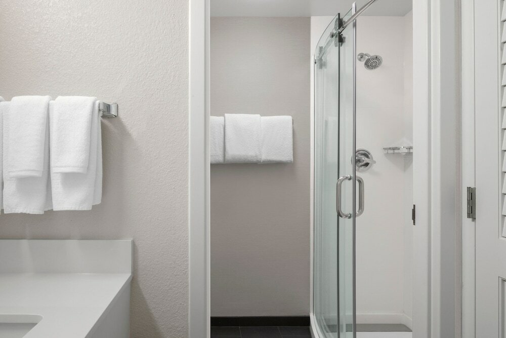 Фото Courtyard by Marriott Little Rock West