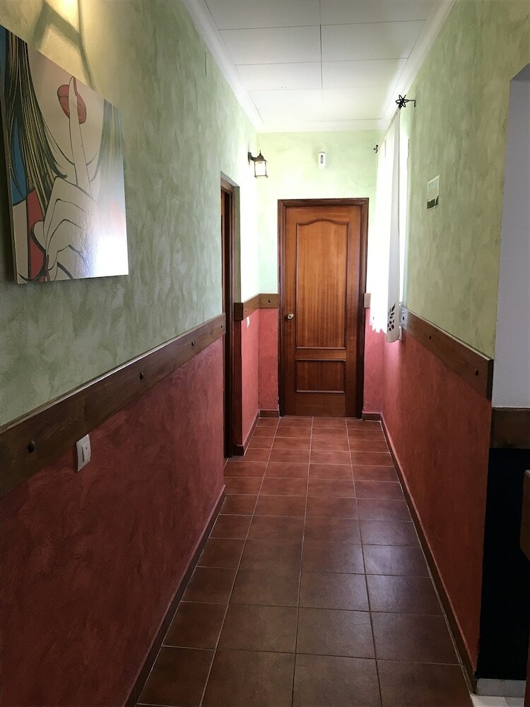 Фото Hostal Restaurante El Mero