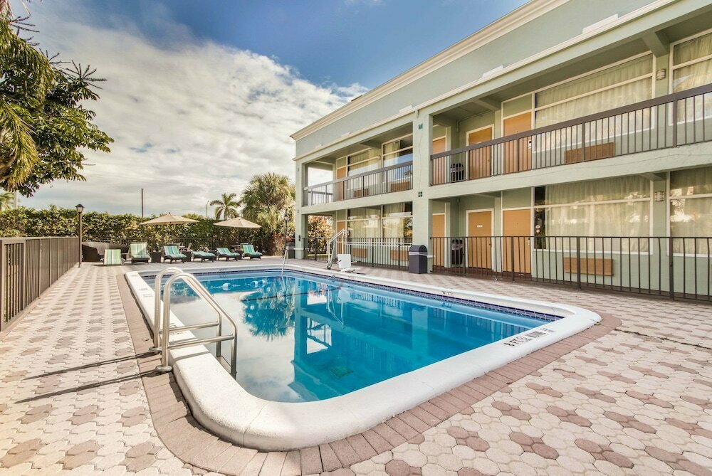 Hotel Quality Inn Boca Raton University Area, Boca Raton, photo