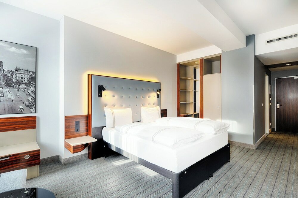 Фото Cologne City Mediapark hotel