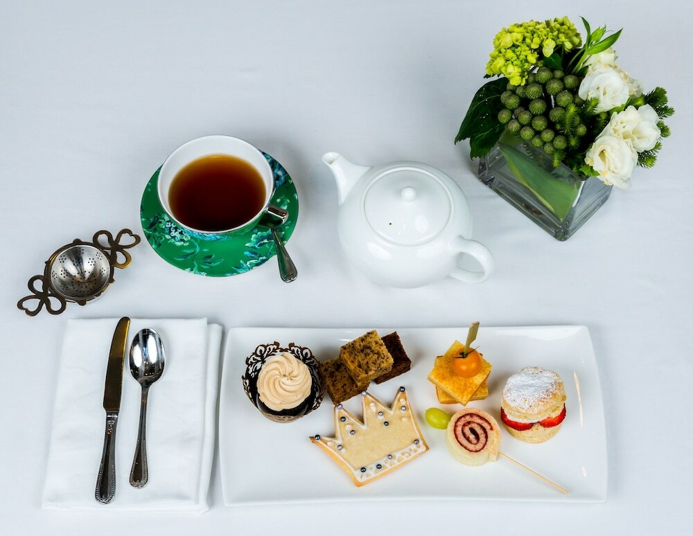 Фото The Omni King Edward Hotel