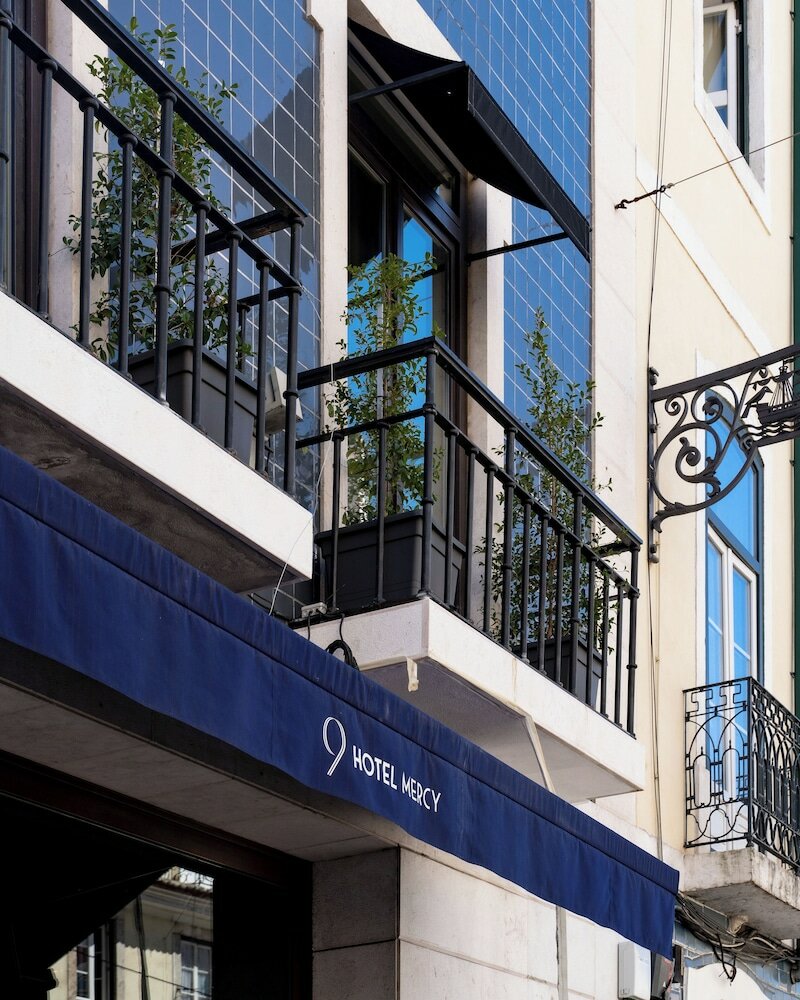 Фото 9Hotel Mercy