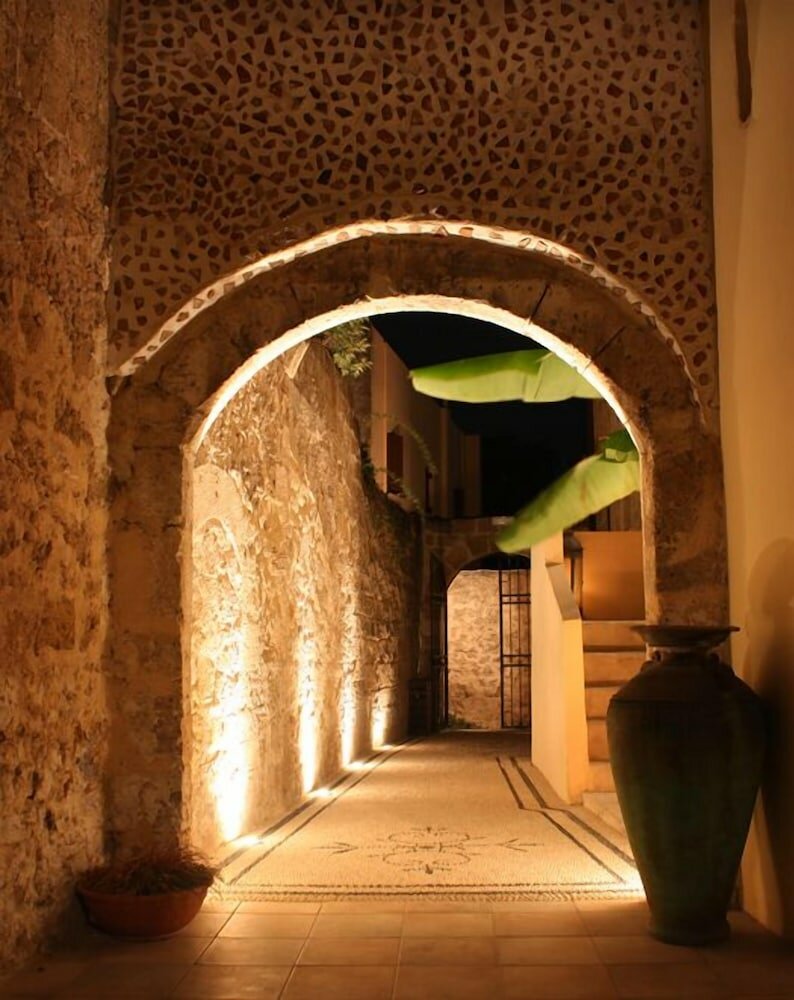 Фото Spirit Of The Knights Boutique