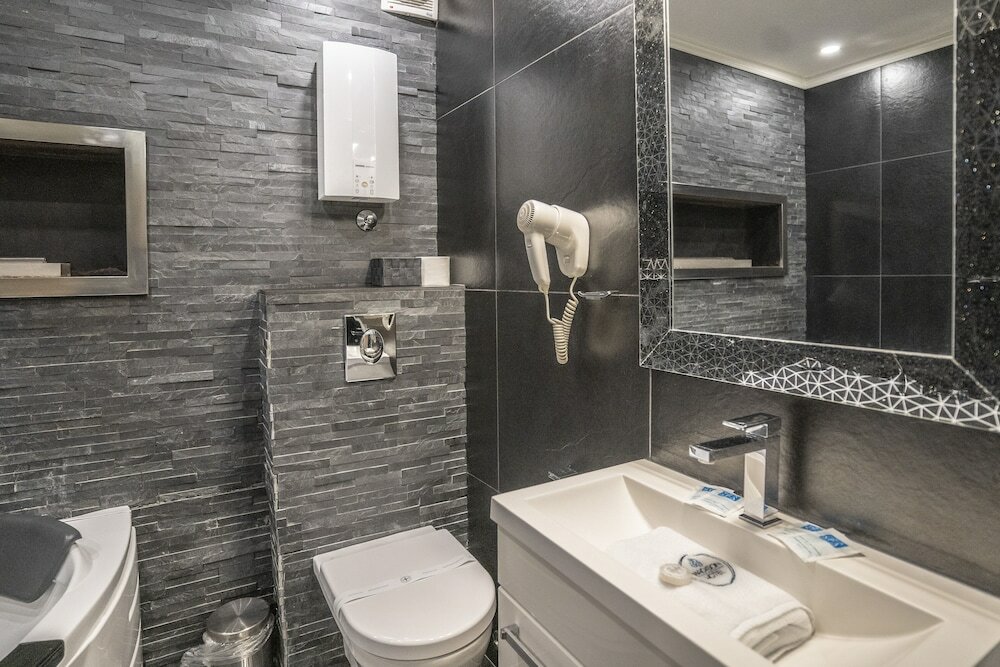 Фото Madison Rooms