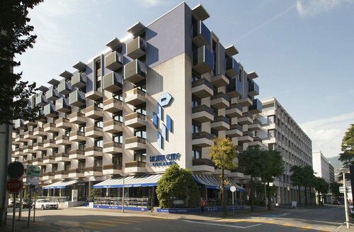 Внешний вид отеля Hotel City Locarno, Design & Hospitality в Лока́рно, фото 3