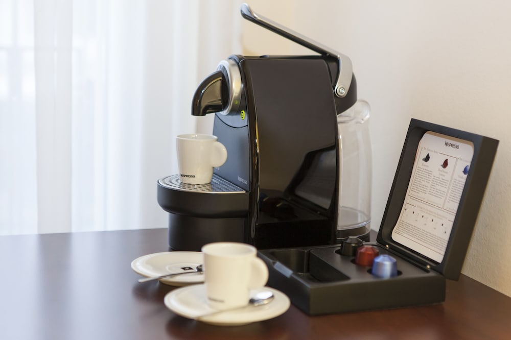 Фото Hotel Vier Jahreszeiten Starnberg