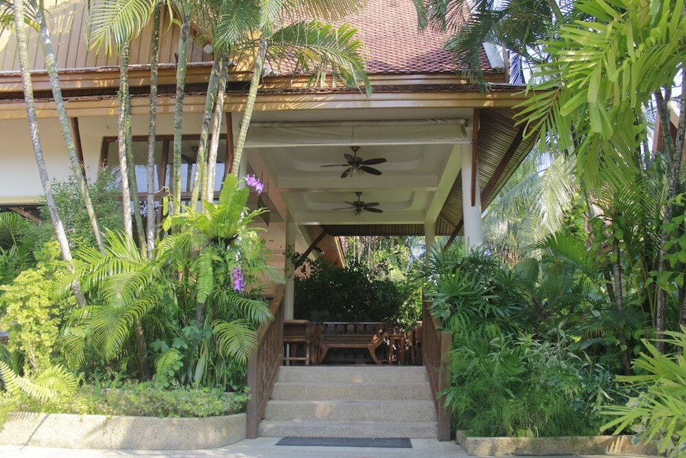 Фото Bangtao Village Resort