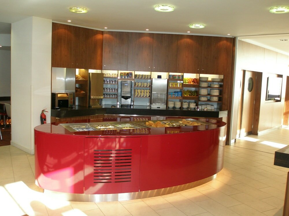 Фото Holiday Inn Express London City, an Ihg Hotel