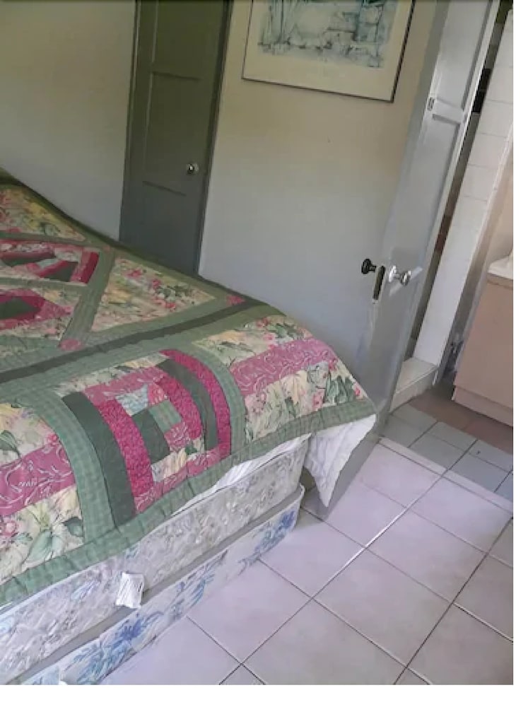 Фото Pavilions Motel