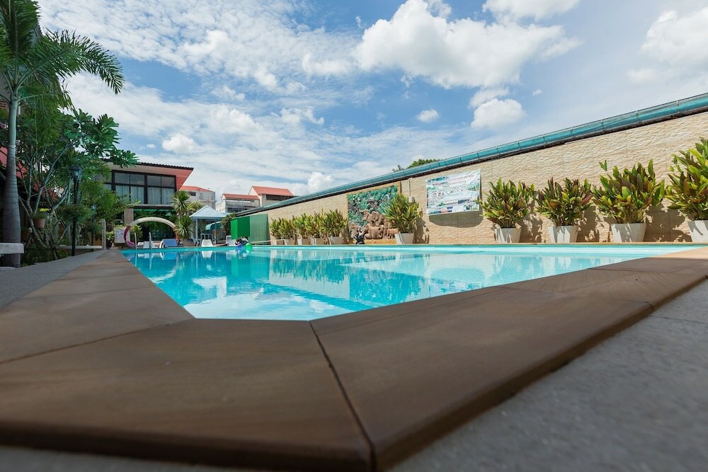 Фото P. U. Inn Resort