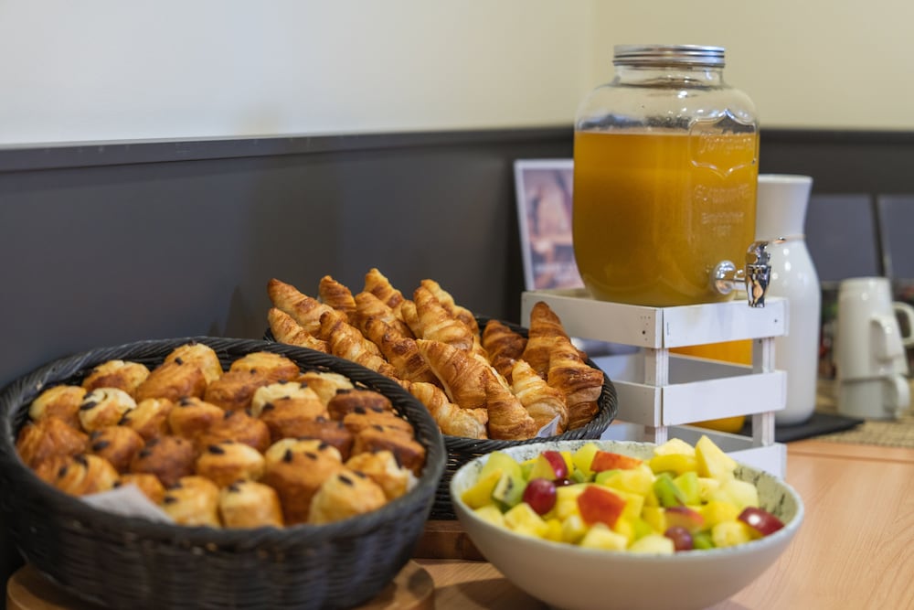 Фото Hotel ibis Madrid Alcobendas