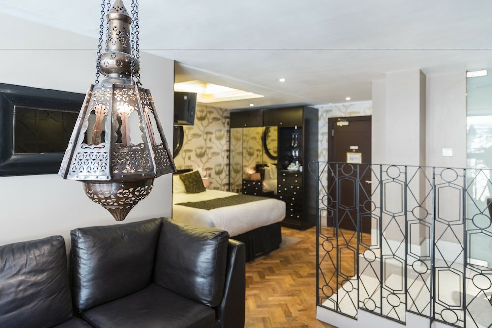 Фото Le Monde Hotel