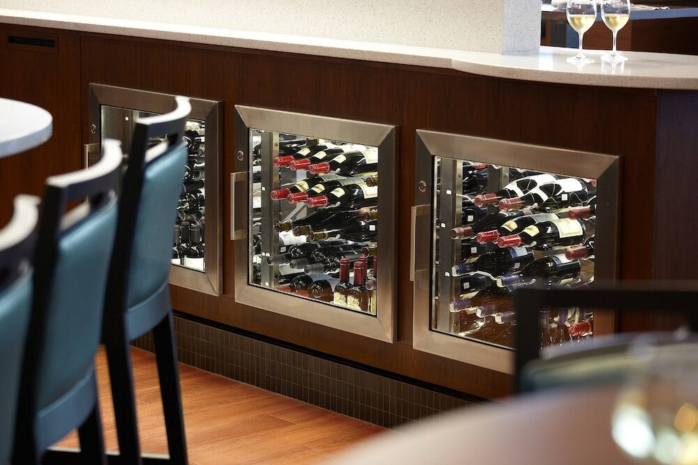 Фото Residence Inn by Marriott Montreal Airport