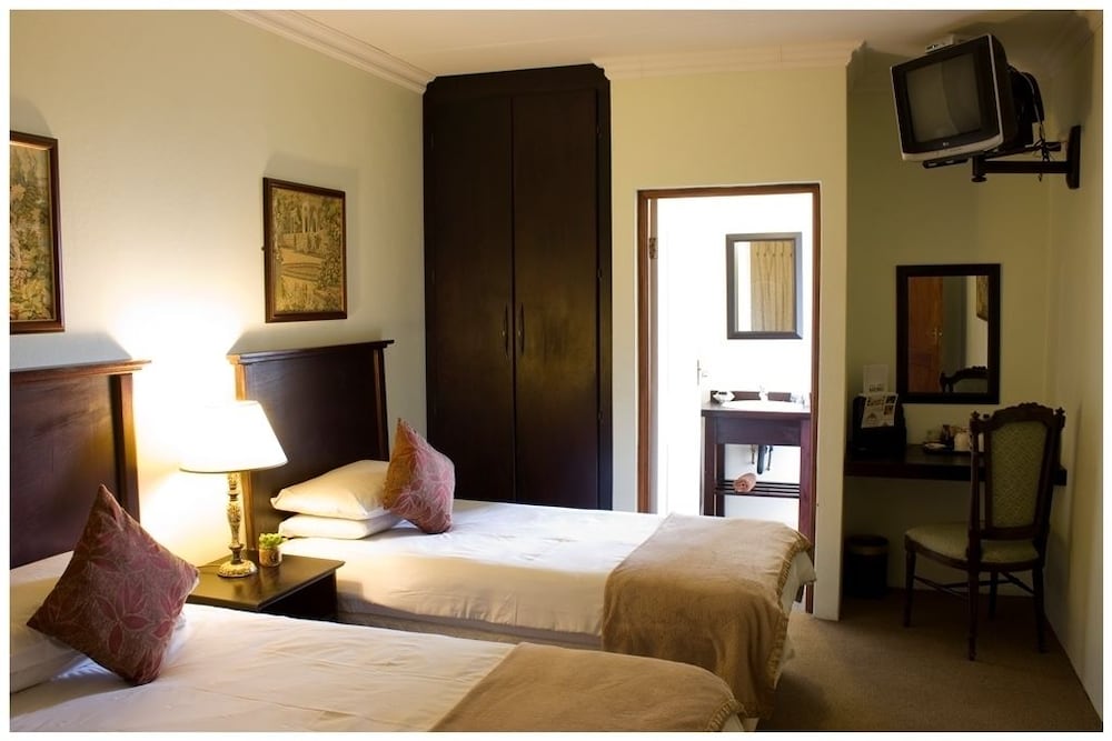 Фото Alveston Manor