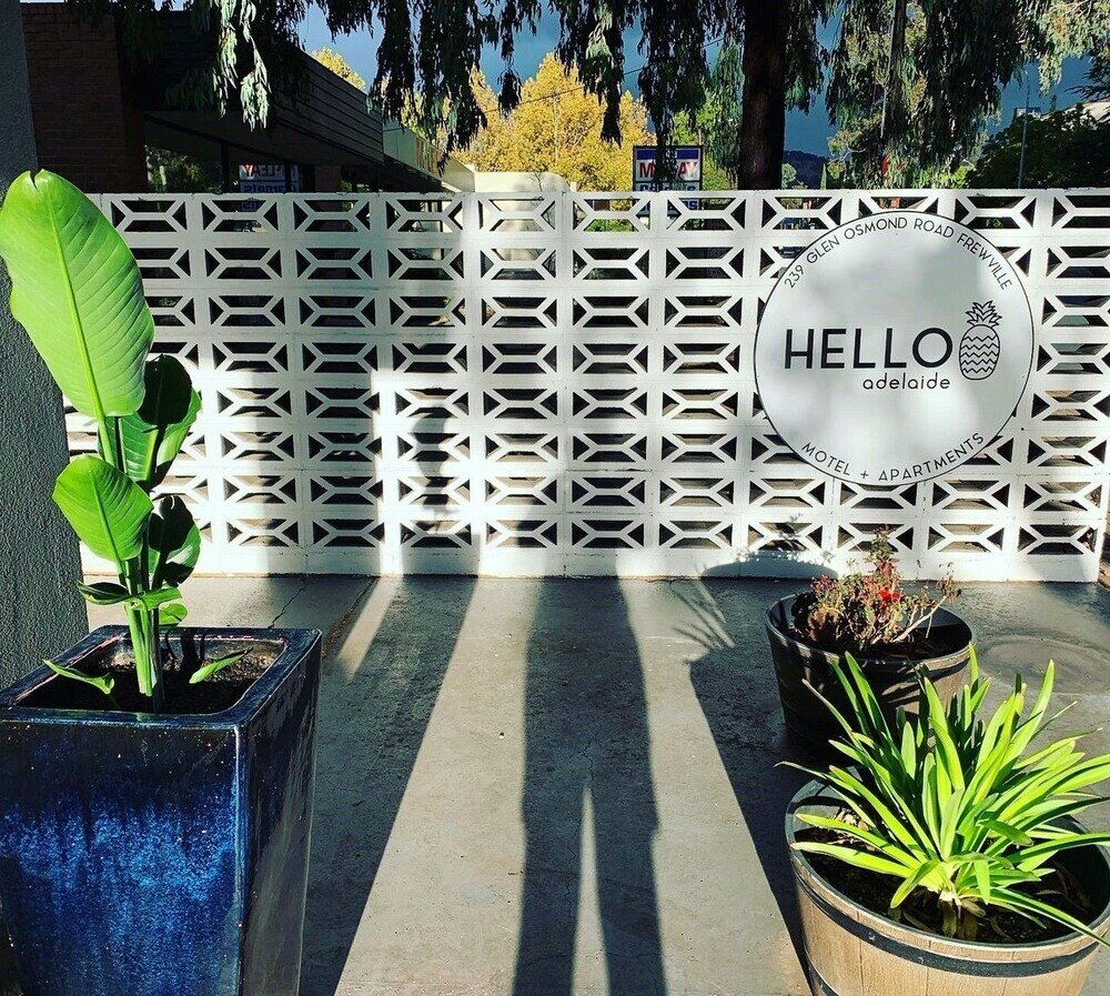 Фото Hello Adelaide Motel and Apartments