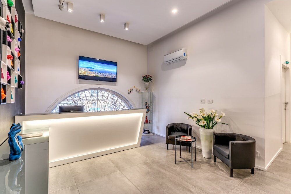 Фото Gallery Suite Naples