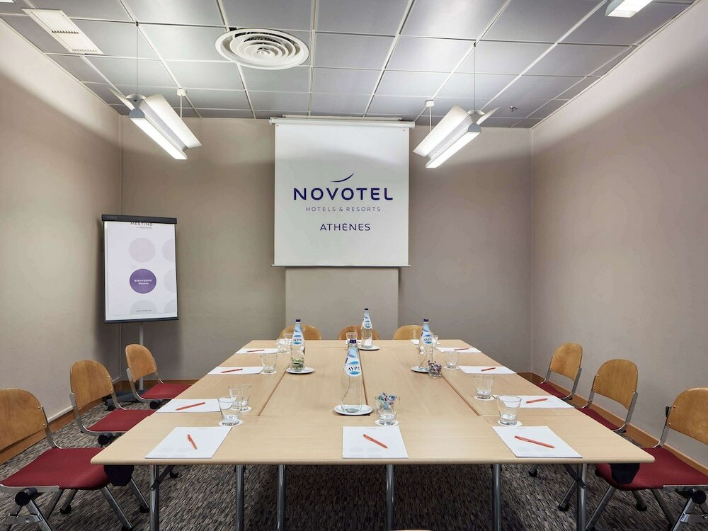 Фото Novotel Athenes