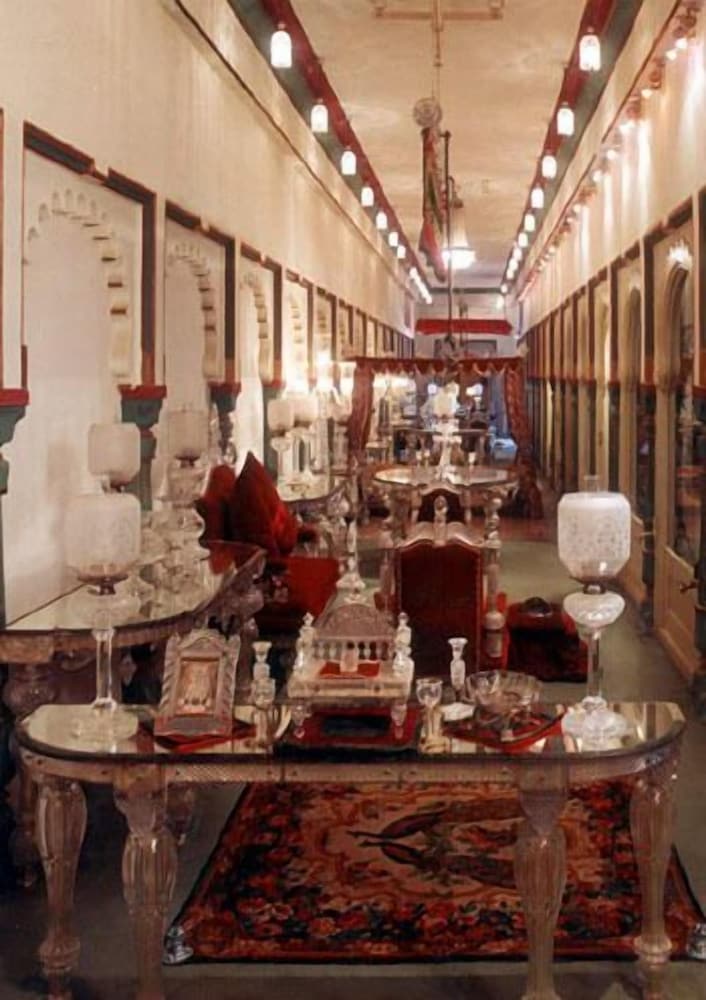 Фото Shiv Niwas Palace by Hrh Group of Hotels