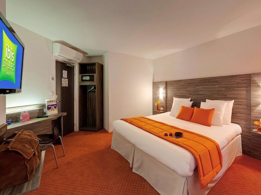 Фото Ibis Styles Rennes Centre Gare Nord
