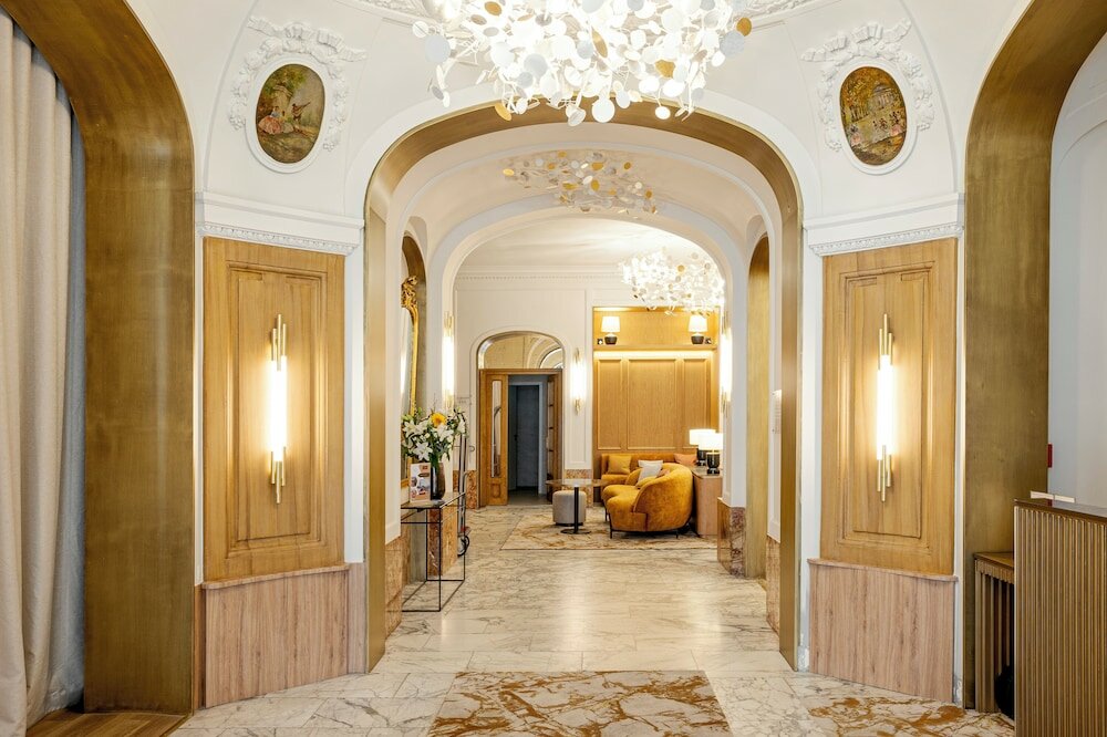 Фото Grand Hotel Bellevue