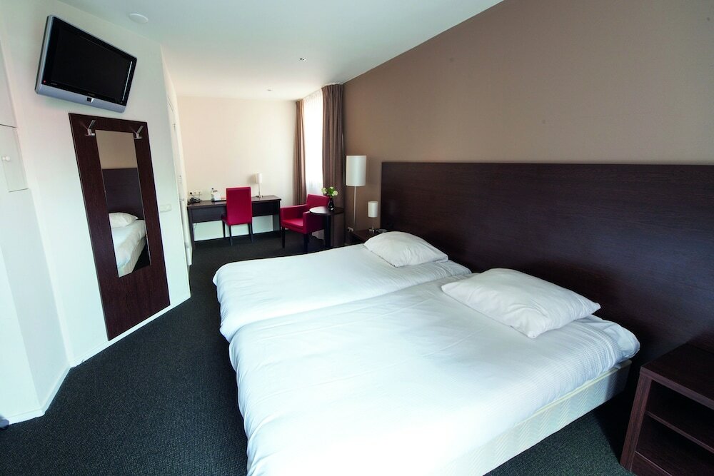 Фото отеля 3