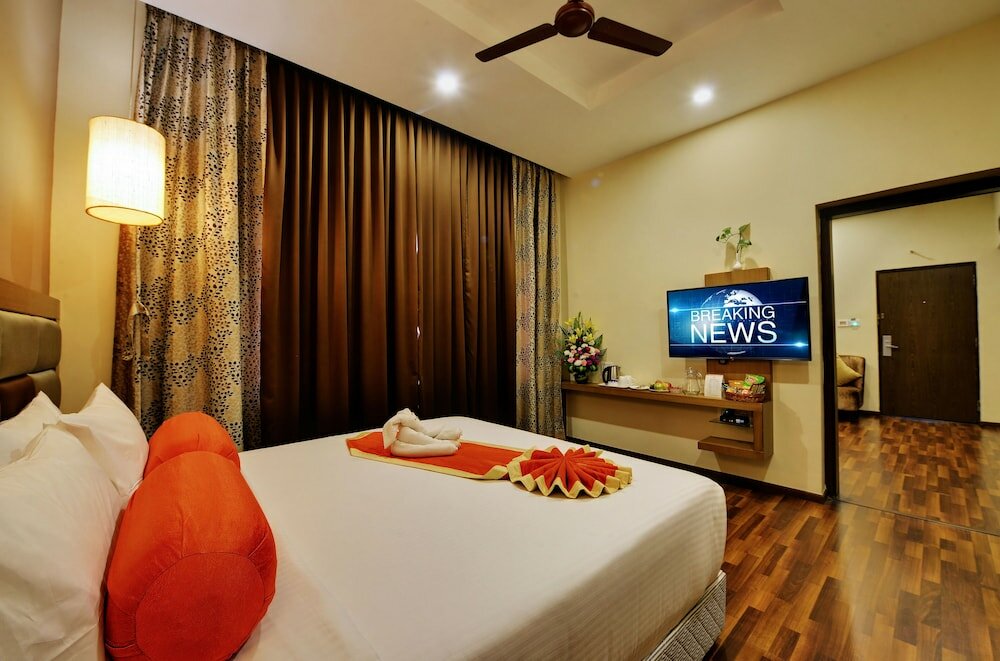 Фото Hotel Ramanashree Richmond