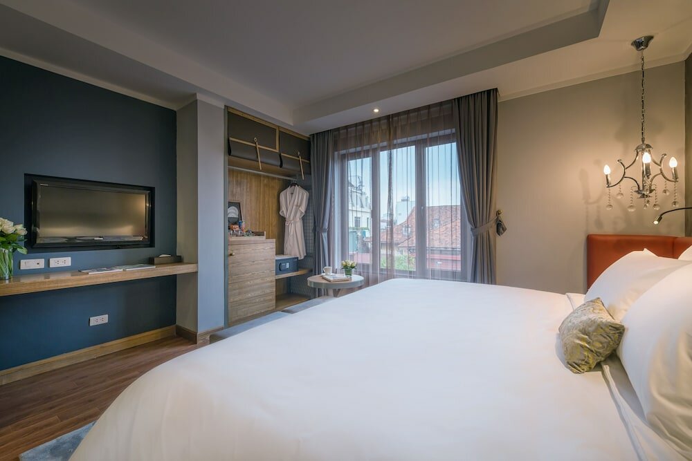 Фото Bespoke Trendy Hotel Hanoi