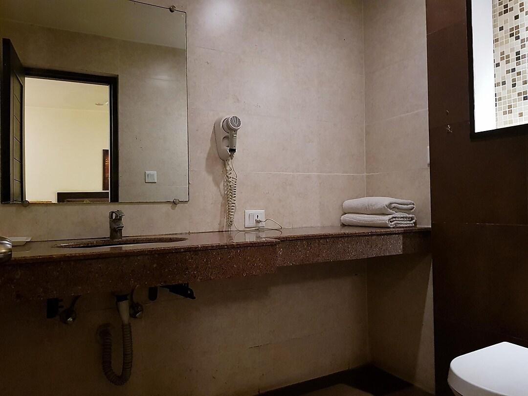 Фото Hotel Fairway