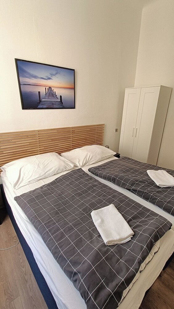 Фото A Plus Hostel  Centrum