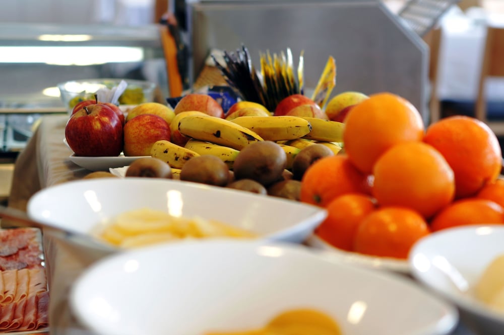 Фото Méndez Núñez Hotel