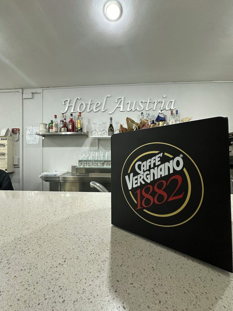 Фото Lanna Austria