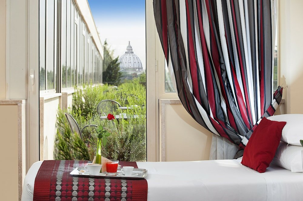 Фото Cardinal Hotel St Peter