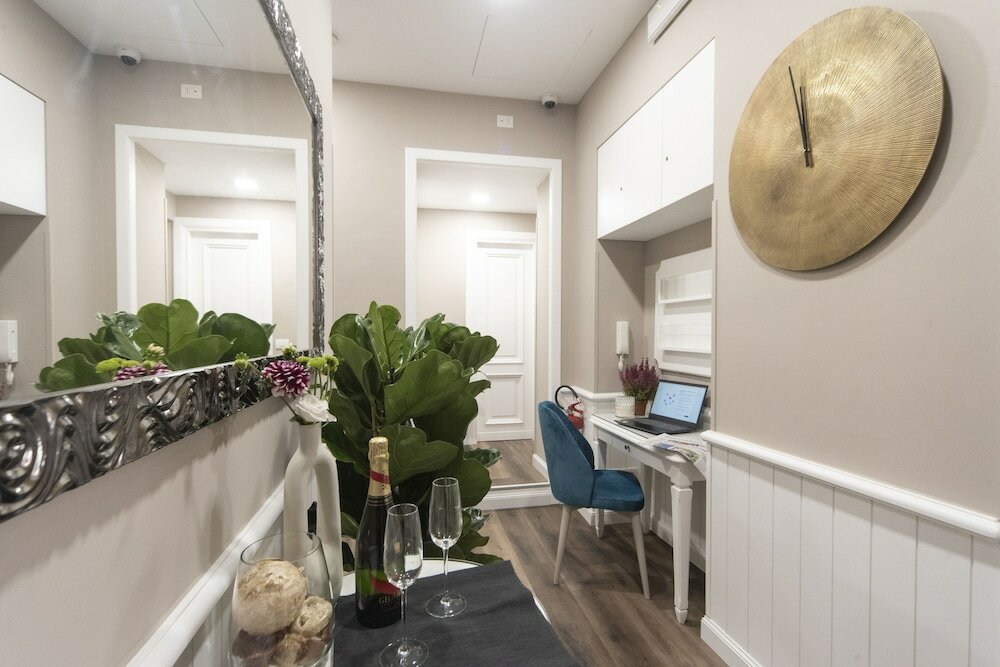 Фото Sacconi Palace Suite Roma