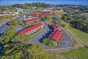 Гостиница Village Family Motor Inn