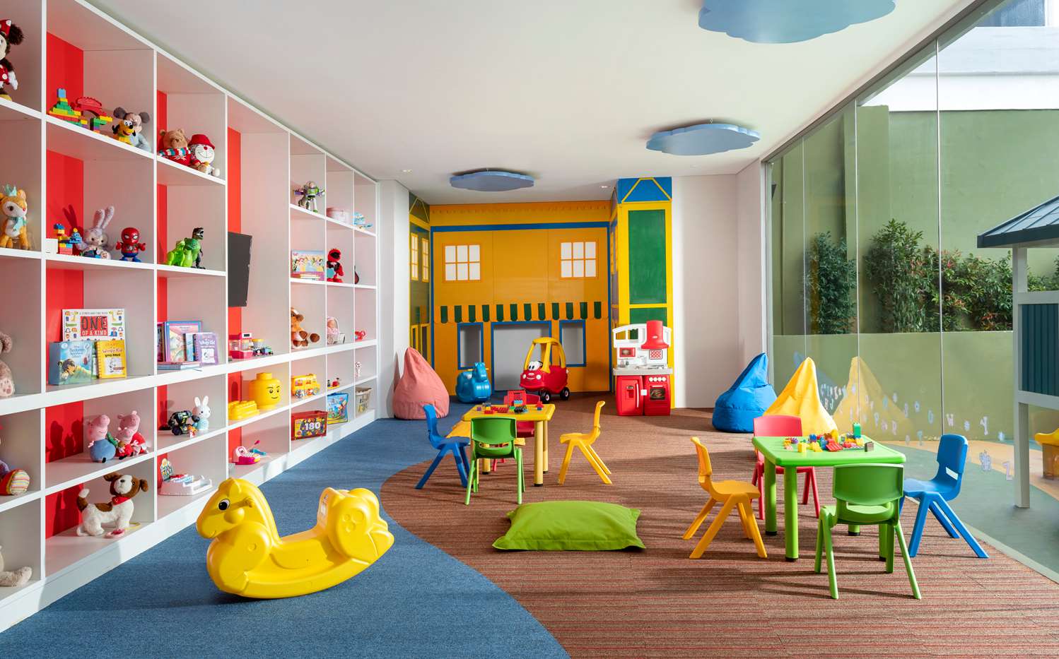 Фото DoubleTree by Hilton Surabaya