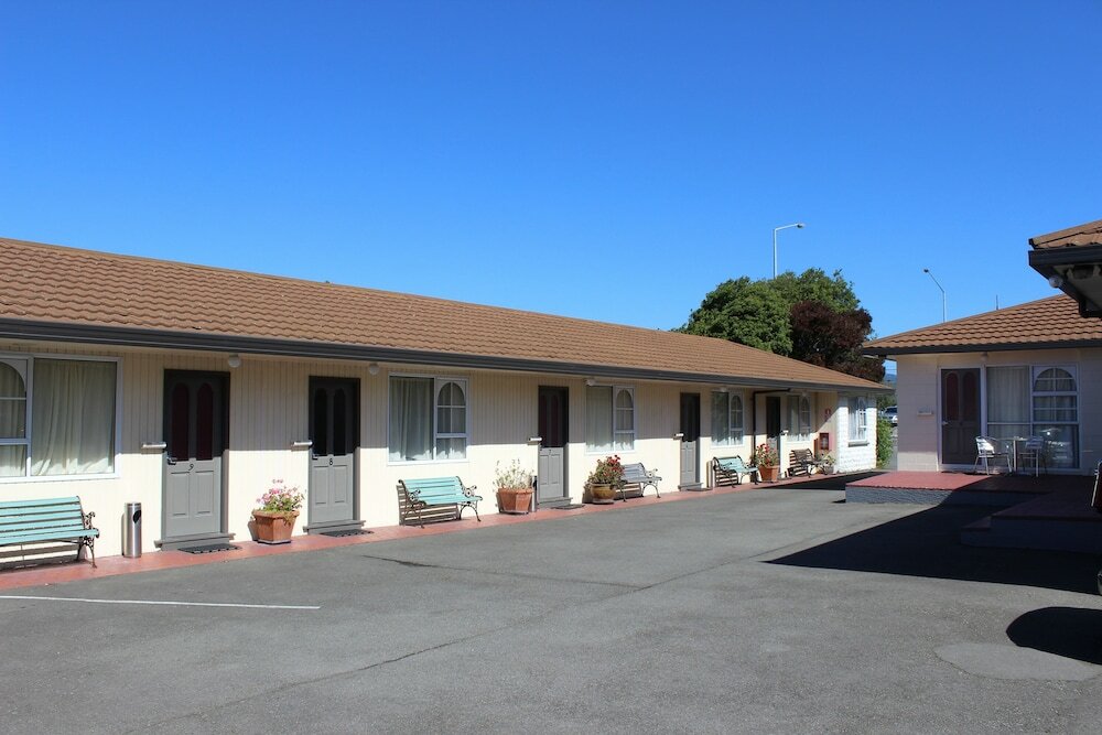 Фото Earnslaw Motel