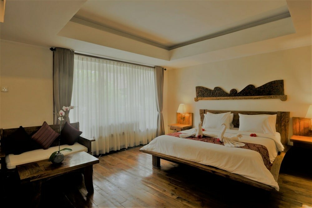 Фото Sri Ratih Cottages