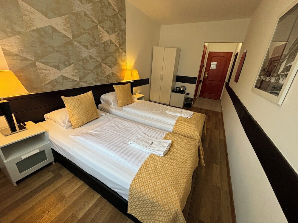 Фото Hotel Gloria Budapest