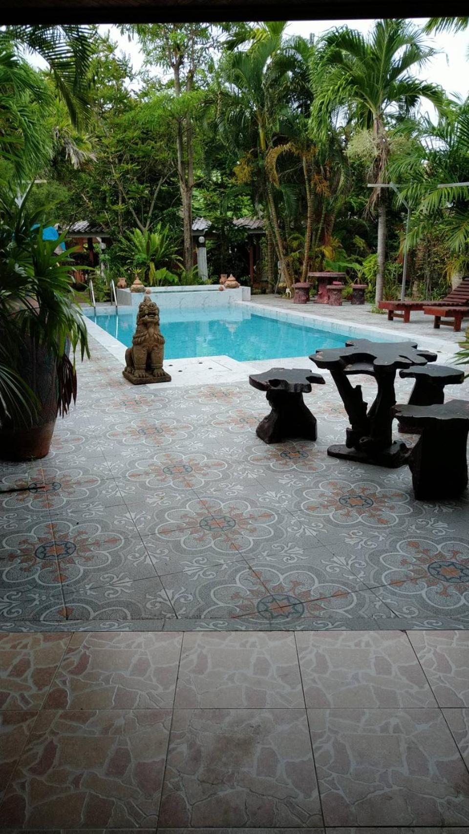 Фото Ban Elephant Blanc Apartment