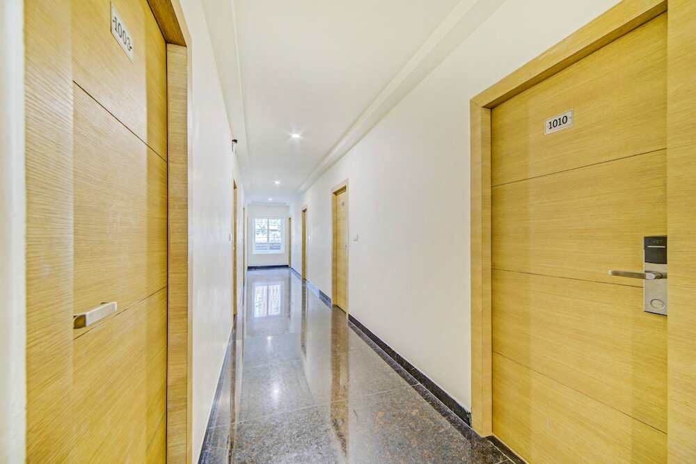 Фото Veeraj Suites