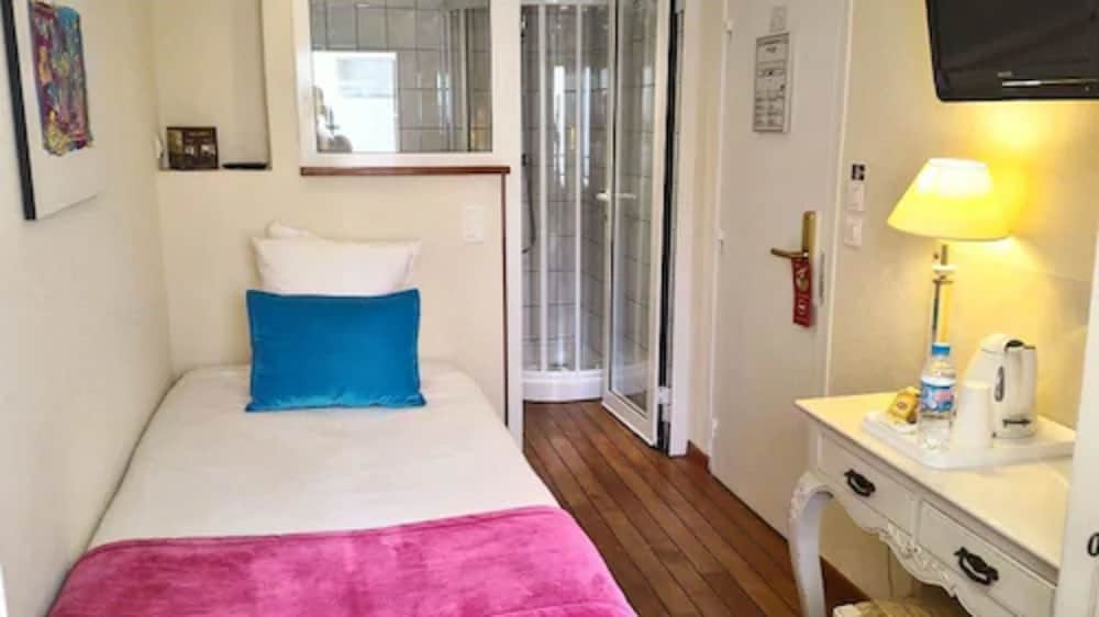 Фото Hotel Pax Opera