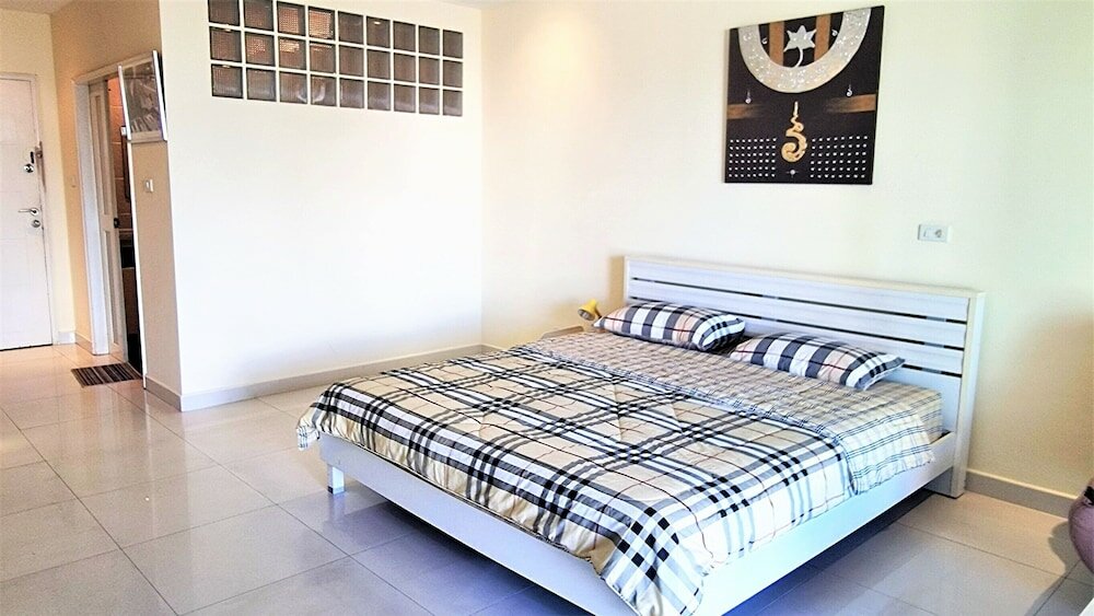 Фото Jomtien Plaza Residence