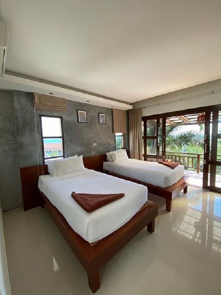 Фото Sunset Beach Club Hotel & SPA